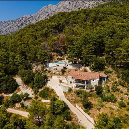 Villa Virida - Private And Quiet *