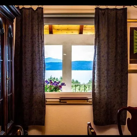 Virida - Private And Quiet Villa Živogošće